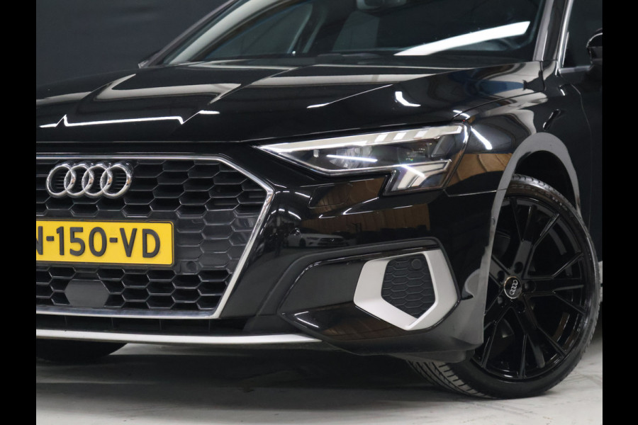 Audi A3 Sportback 35 TFSI Advanced edition [TREKHAAK AFNEEMBAAR, APPLE CARPLAY, ANDROID, ADAPTIVE CRUISE CONTROL, DIGITAL DASH, PDC V+A, ELEKTRISCHE ACHTERKLEP, NAVIGATIE, BLUETOOTH, LED, NIEUWSTAAT]