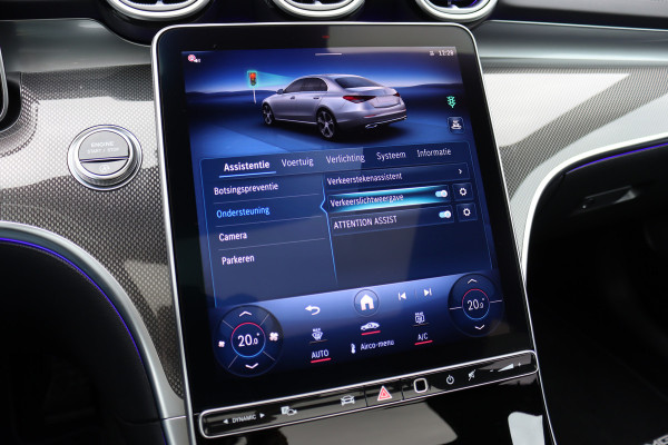 Mercedes-Benz C-Klasse 220 d AMG Line | Panoramadak | Surround Camera | Memory | Digital Light | Advanced Sound System | HUD | Keyless Go | Verwarmd Stuurwiel | Augmented Reality |