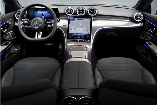 Mercedes-Benz CLE Coupé 200 AMG Line | Distronic Pro | Panoramadak | Memory | Burmester | Verwarmd Stuurwiel | Digital Light | Keyless Go | Camera | Stoelverwarming |