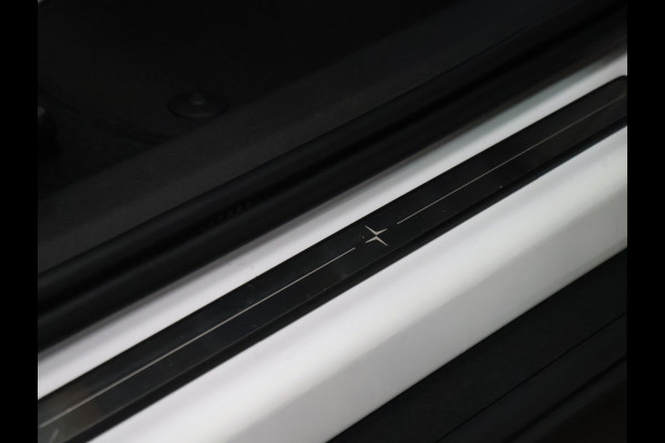 Polestar 2 Long Range Single Motor 78 kWh [TREKHAAK UITKLAPBAAR, APPLE CARPLAY, ANDROID, HARMAN/KARDON, MEMORY SEATS, PANORAMADAK, STUURVERWARMING, STOELVERWARMING V+A, DRAADLOZE LADER, 360 CAMERA, ADAPTIVE CRUISE, NIEUWSTAAT]
