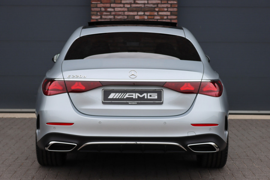 Mercedes-Benz E-Klasse 220 d AMG Line | Hyperscreen | Distronic | Memory | Burmester | HUD | 3D-Display | Panoramadak | Surround Camera | Keyless Go | Digital Light |