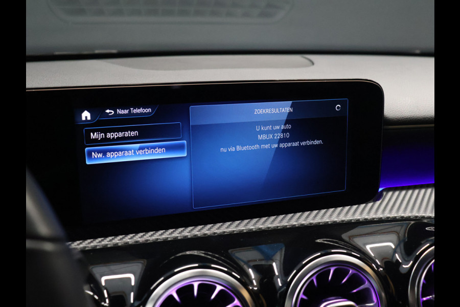 Mercedes-Benz A-Klasse 200 Business Solution [SCHUIFKANTELDAK, SFEERVERLICHTING, STOELVERWARMING, CAMERA, HALF LEDER, CRUISE, PDC V+A, BLUETOOTH, CLIMATE, NIEUWSTAAT]