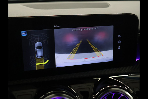 Mercedes-Benz A-Klasse 200 Business Solution [SCHUIFKANTELDAK, SFEERVERLICHTING, STOELVERWARMING, CAMERA, HALF LEDER, CRUISE, PDC V+A, BLUETOOTH, CLIMATE, NIEUWSTAAT]