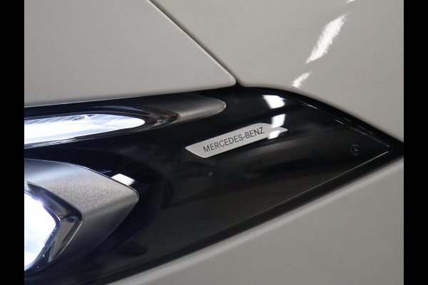 Mercedes-Benz A-Klasse 200 Business Solution [SCHUIFKANTELDAK, SFEERVERLICHTING, STOELVERWARMING, CAMERA, HALF LEDER, CRUISE, PDC V+A, BLUETOOTH, CLIMATE, NIEUWSTAAT]
