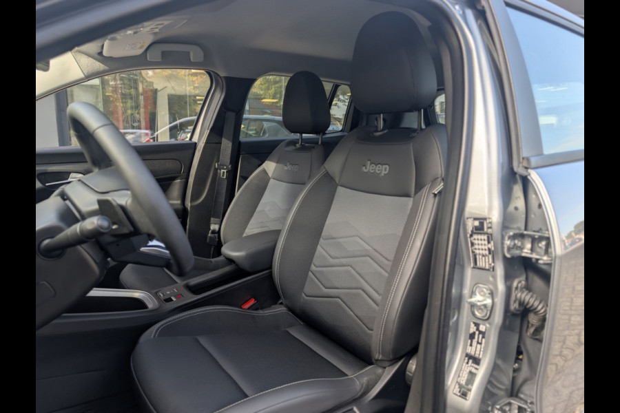 Jeep Avenger 1.2 e-Hybrid Altitude, Rijklaarprijs / 12 mnd Bovag garantie