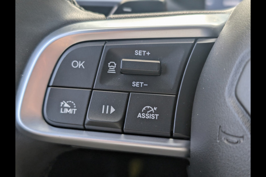 Jeep Avenger 1.2 e-Hybrid Altitude, Rijklaarprijs / 12 mnd Bovag garantie