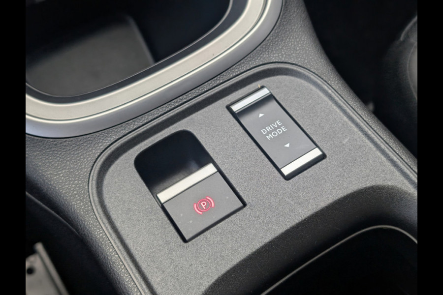 Jeep Avenger 1.2 e-Hybrid Altitude, Rijklaarprijs / 12 mnd Bovag garantie