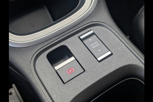 Jeep Avenger 1.2 e-Hybrid Altitude, Rijklaarprijs / 12 mnd Bovag garantie
