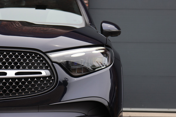 Mercedes-Benz GLC 400e 4MATIC AMG Line | Panoramadak | Trekhaak | Memory | Burmester | Surround Camera | Keyless Go | Digital Light | Verwarmd Stuurwiel | HUD |