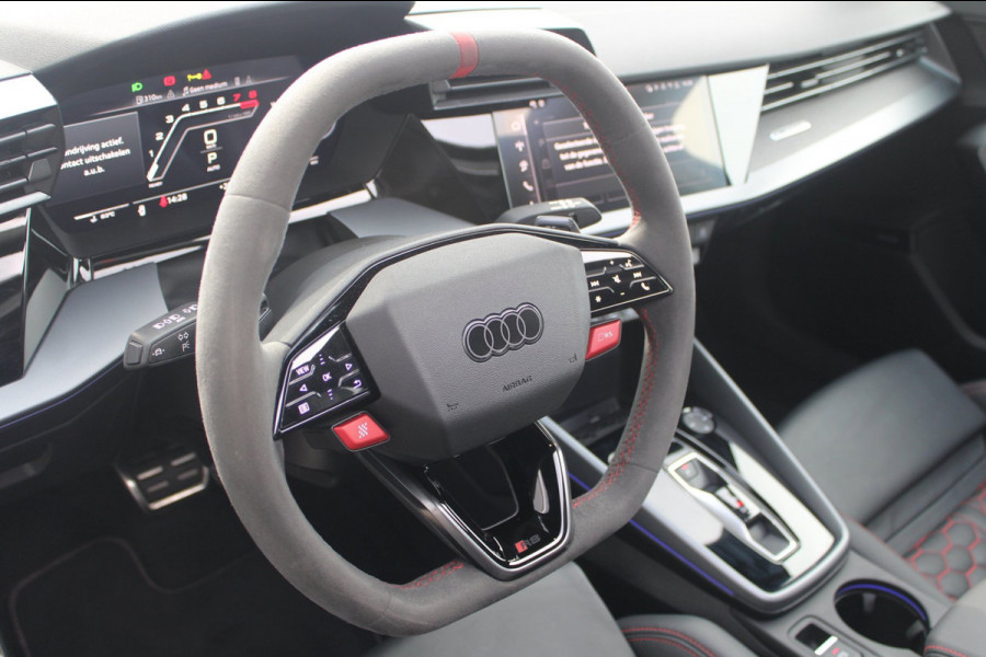 Audi RS3 Sportback 2.5 TFSI Quattro | Pano | Sonos | HUD | ACC