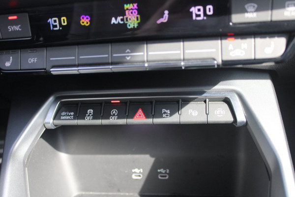 Audi RS3 Sportback 2.5 TFSI Quattro | Pano | Sonos | HUD | ACC