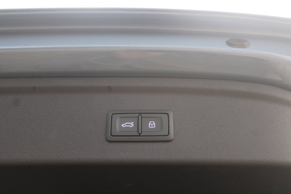Audi RS3 Sportback 2.5 TFSI Quattro | Pano | Sonos | HUD | ACC