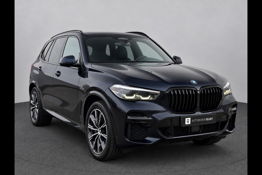 BMW X5 XDrive45e M-Sport | Trekhaak | Driving Assistance Prof. | Memory | 1e eigenaar | Dealer onderhouden