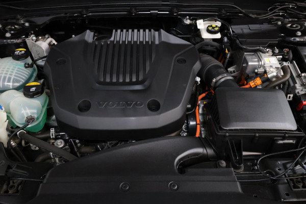 Volvo XC40 1.5 T5 Recharge R-line LED/VIRTUAL/PANO/LEER+S.VERWARMING/19" LMV/CAM/12 MND GARANTIE!