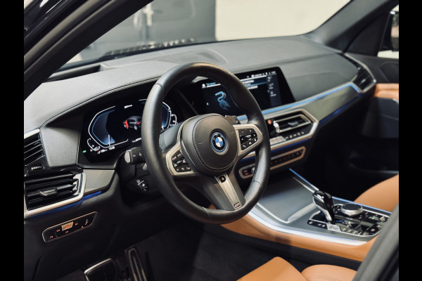 BMW X5 xDrive45e HighExe. M-Sport | Panorama | Trekhaak | Luchtv.