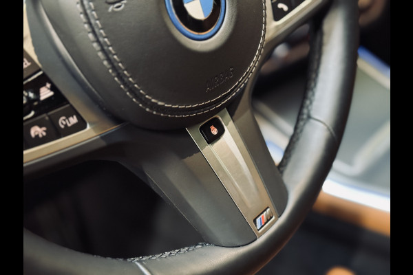 BMW X5 xDrive45e HighExe. M-Sport | Panorama | Trekhaak | Luchtv.