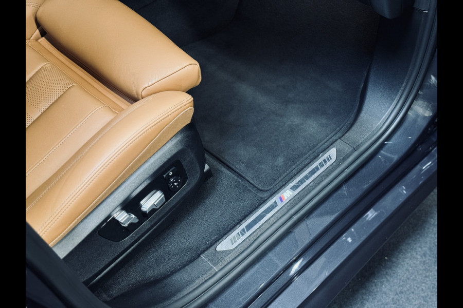 BMW X5 xDrive45e HighExe. M-Sport | Panorama | Trekhaak | Luchtv.