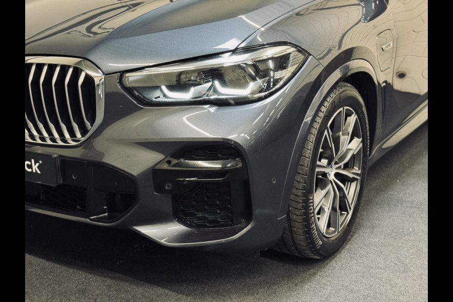 BMW X5 xDrive45e HighExe. M-Sport | Panorama | Trekhaak | Luchtv.