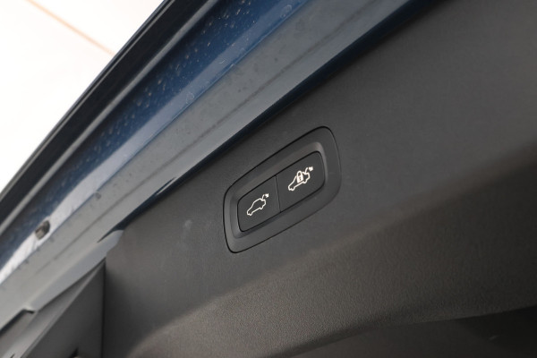 Lynk & Co 01 1.5 black pack!