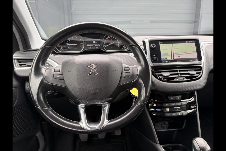 Peugeot 208 1.2 PureTech Blue Lease Executive ✓Dealer Onderhouden✓2e Eigenaar✓Navi✓Carplay✓Clima✓Cruise✓Pdc✓5 Deurs✓16'' Lm velgen✓N.A.P✓Apk tot 09-2027
