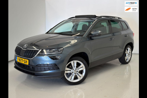Škoda Karoq 1.5 TSI ACT Style Business / Pano / Trekhaak / ACC