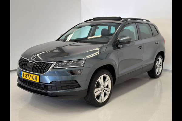 Škoda Karoq 1.5 TSI ACT Style Business / Pano / Trekhaak / ACC