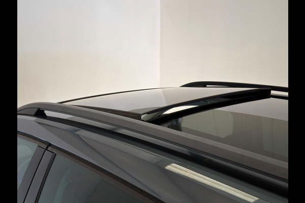 Škoda Karoq 1.5 TSI ACT Style Business / Pano / Trekhaak / ACC