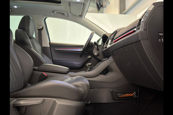 Škoda Karoq 1.5 TSI ACT Style Business / Pano / Trekhaak / ACC