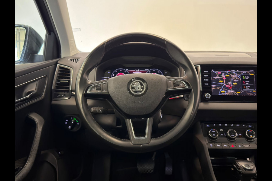 Škoda Karoq 1.5 TSI ACT Style Business / Pano / Trekhaak / ACC