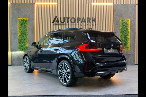 BMW X1 XDrive25e |M-Sport|PANO|HuD|H&K|MASSAGE|360 CAMERA|KEYLESS|21 INCH|PLUG IN HYBRIDE|SFEERVERLICHTING|DEALER ONDERHOUDEN|VOL!