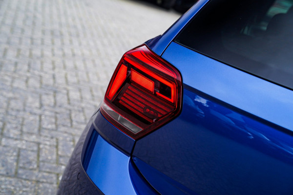 Volkswagen Polo 2.0 TSI GTI | LED | Stoelverwarming | Achteruitrijcamera | Apple Carplay | Climatronic | 200PK | NAP