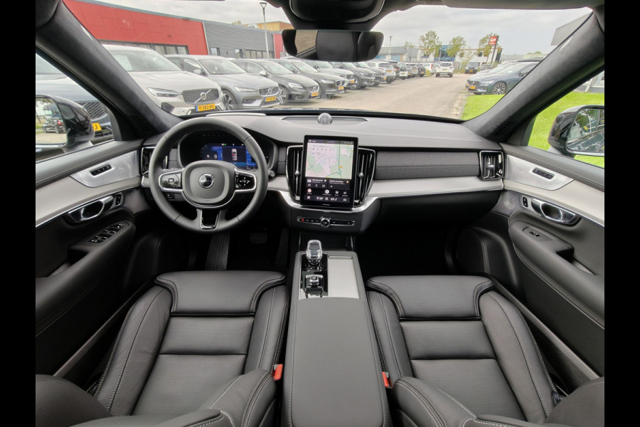 Volvo XC90 T8 405PK AWD Ultra Black Edition Plug-in hybrid | BLIS | Luchtvering | Trekhaak | B&W | Elektr. Stoelen | ACC | HUD | Pano |