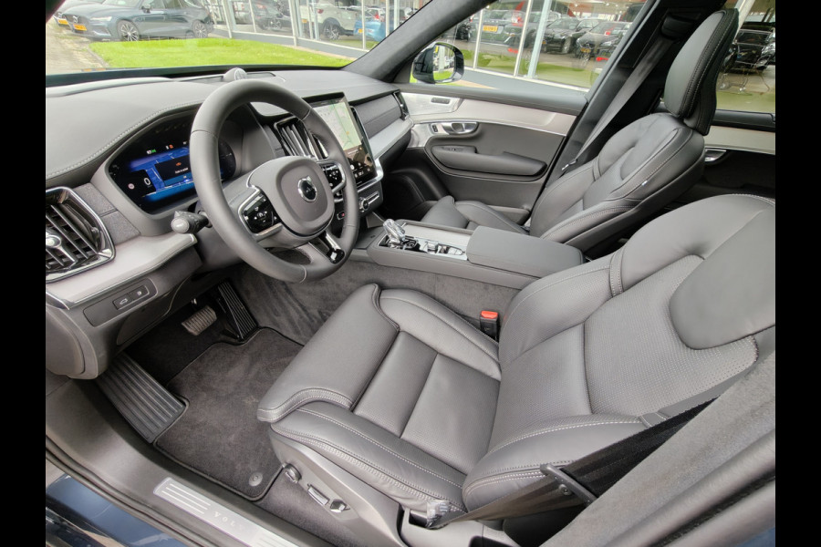 Volvo XC90 T8 405PK AWD Ultra Black Edition Plug-in hybrid | BLIS | Luchtvering | Trekhaak | B&W | Elektr. Stoelen | ACC | HUD | Pano |