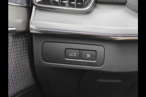 Volvo XC90 T8 405PK AWD Ultra Black Edition Plug-in hybrid | BLIS | Luchtvering | Trekhaak | B&W | Elektr. Stoelen | ACC | HUD | Pano |