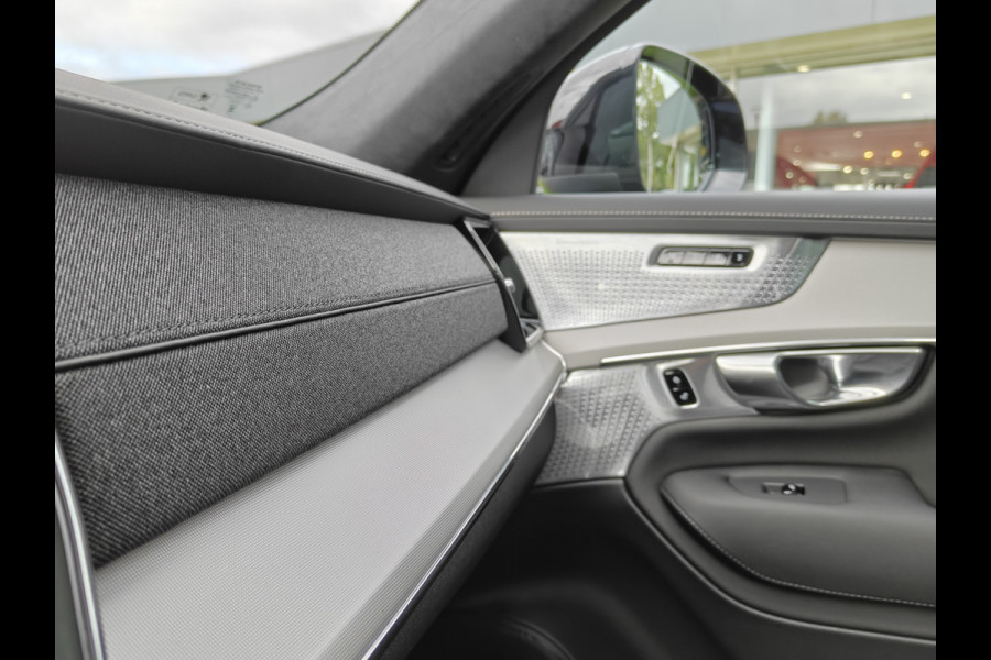 Volvo XC90 T8 405PK AWD Ultra Black Edition Plug-in hybrid | BLIS | Luchtvering | Trekhaak | B&W | Elektr. Stoelen | ACC | HUD | Pano |