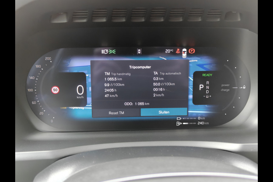 Volvo XC90 T8 405PK AWD Ultra Black Edition Plug-in hybrid | BLIS | Luchtvering | Trekhaak | B&W | Elektr. Stoelen | ACC | HUD | Pano |