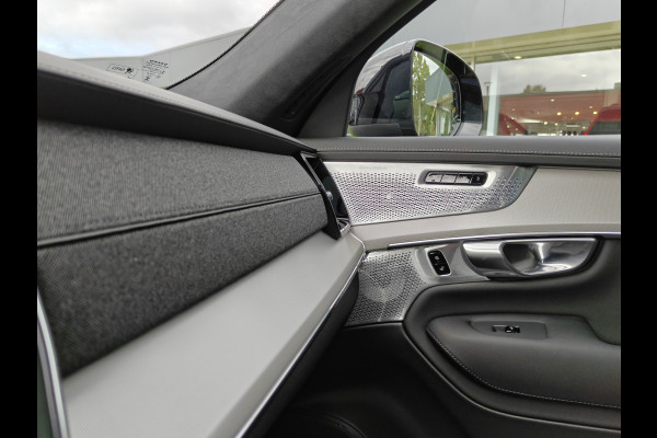 Volvo XC90 T8 405PK AWD Ultra Black Edition Plug-in hybrid | BLIS | Luchtvering | Trekhaak | B&W | Elektr. Stoelen | ACC | HUD | Pano |