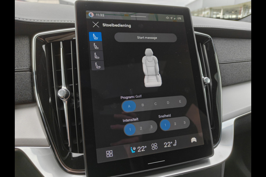 Volvo XC90 T8 405PK AWD Ultra Black Edition Plug-in hybrid | BLIS | Luchtvering | Trekhaak | B&W | Elektr. Stoelen | ACC | HUD | Pano |