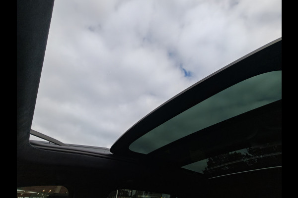 Volvo XC90 T8 405PK AWD Ultra Black Edition Plug-in hybrid | BLIS | Luchtvering | Trekhaak | B&W | Elektr. Stoelen | ACC | HUD | Pano |