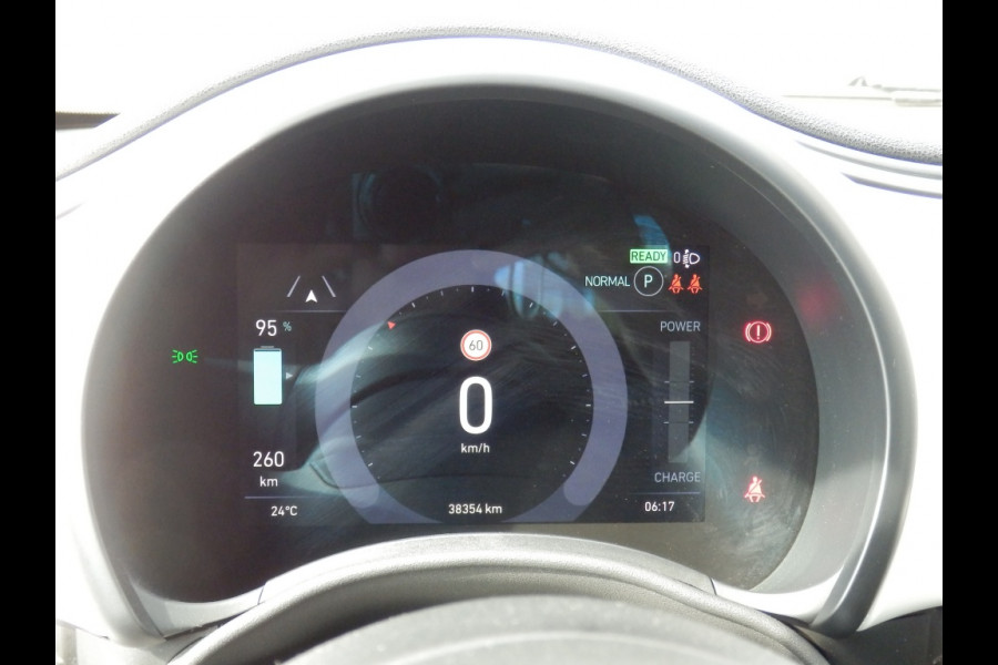 Fiat 500E 42 kWh Icon 42 kWh | SOH 96 % I Camera | Chroompakket | Park. sens. v+a I
