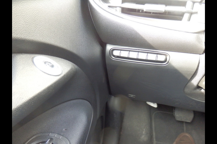 Fiat 500E 42 kWh Icon 42 kWh | SOH 96 % I Camera | Chroompakket | Park. sens. v+a I