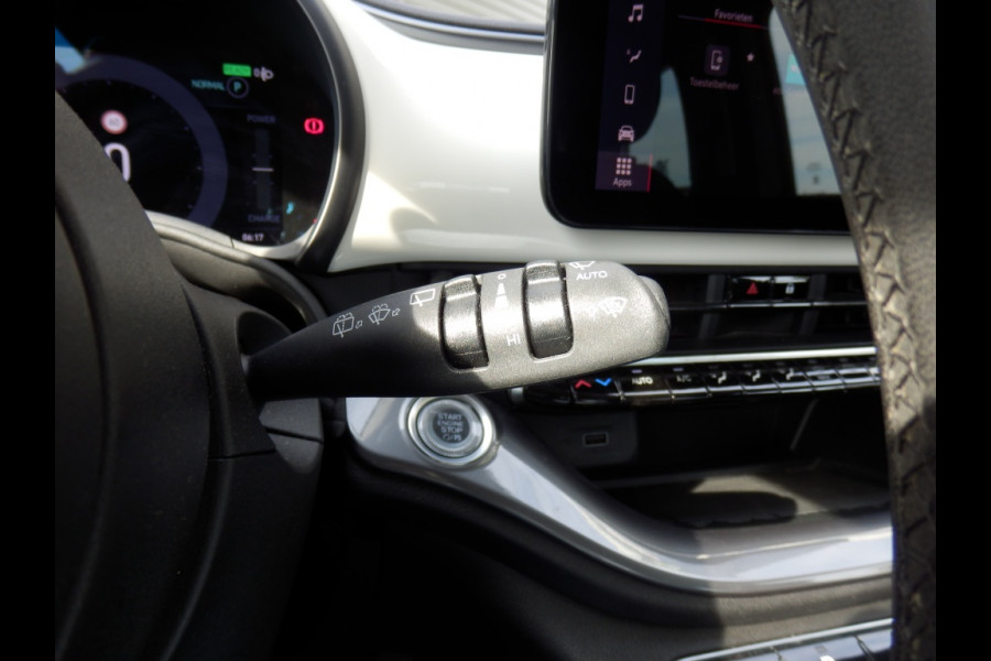 Fiat 500E 42 kWh Icon 42 kWh | SOH 96 % I Camera | Chroompakket | Park. sens. v+a I