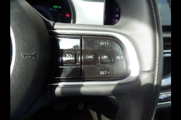 Fiat 500E 42 kWh Icon 42 kWh | SOH 96 % I Camera | Chroompakket | Park. sens. v+a I