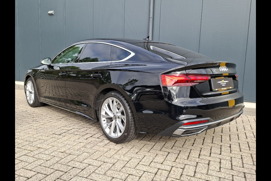 Audi A5 Sportback 40 TFSI Business Edition * Navigatiesysteem * AUTOMAAT * Elektrische kofferklep *