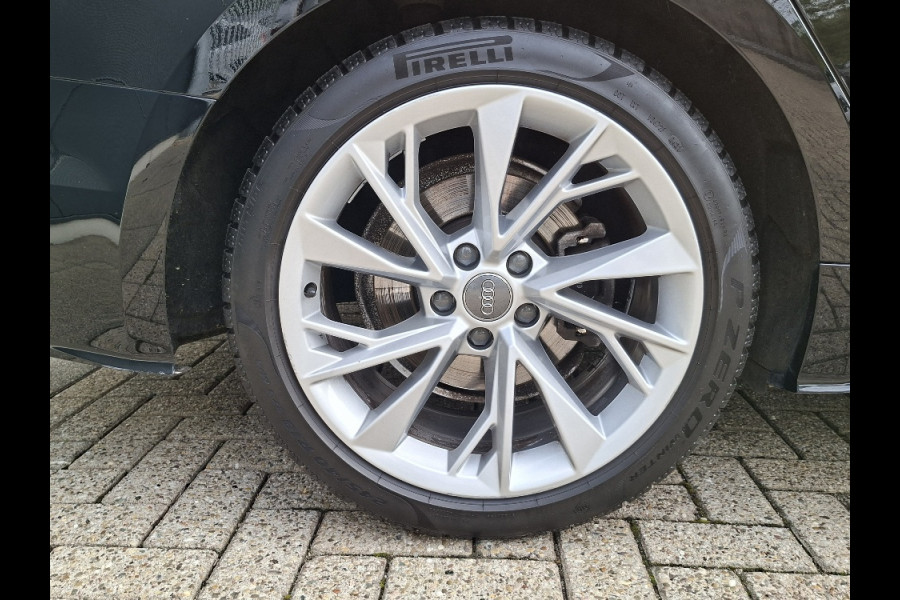 Audi A5 Sportback 40 TFSI Business Edition * Navigatiesysteem * AUTOMAAT * Elektrische kofferklep *