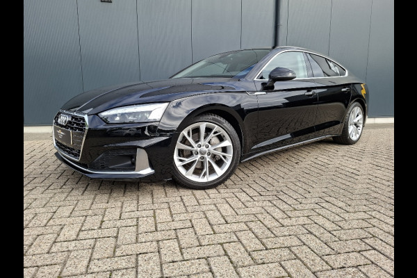 Audi A5 Sportback 40 TFSI Business Edition * Navigatiesysteem * AUTOMAAT * Elektrische kofferklep *