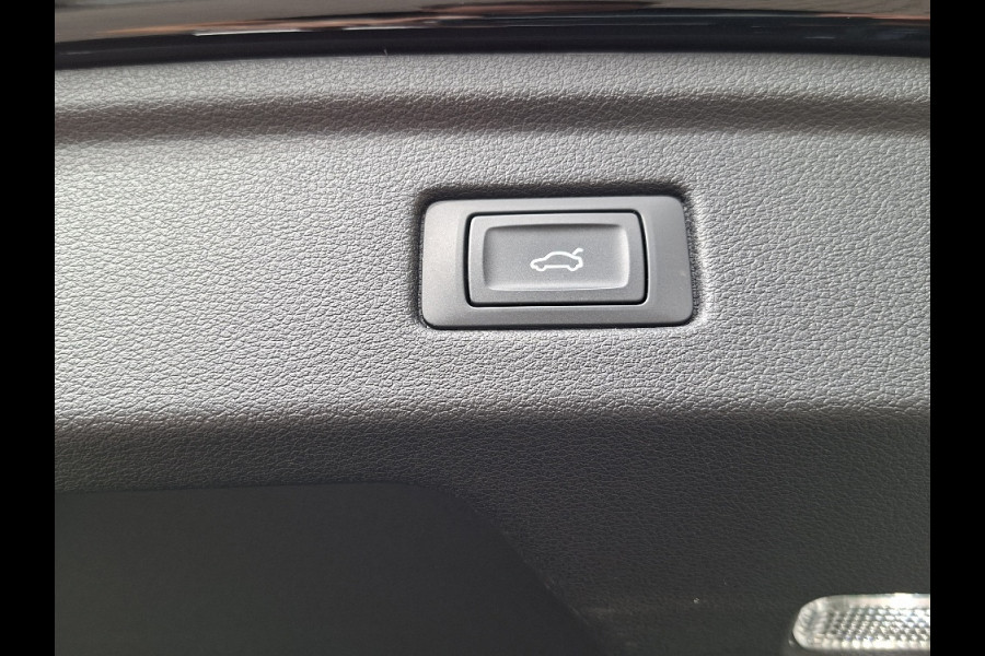 Audi A5 Sportback 40 TFSI Business Edition * Navigatiesysteem * AUTOMAAT * Elektrische kofferklep *