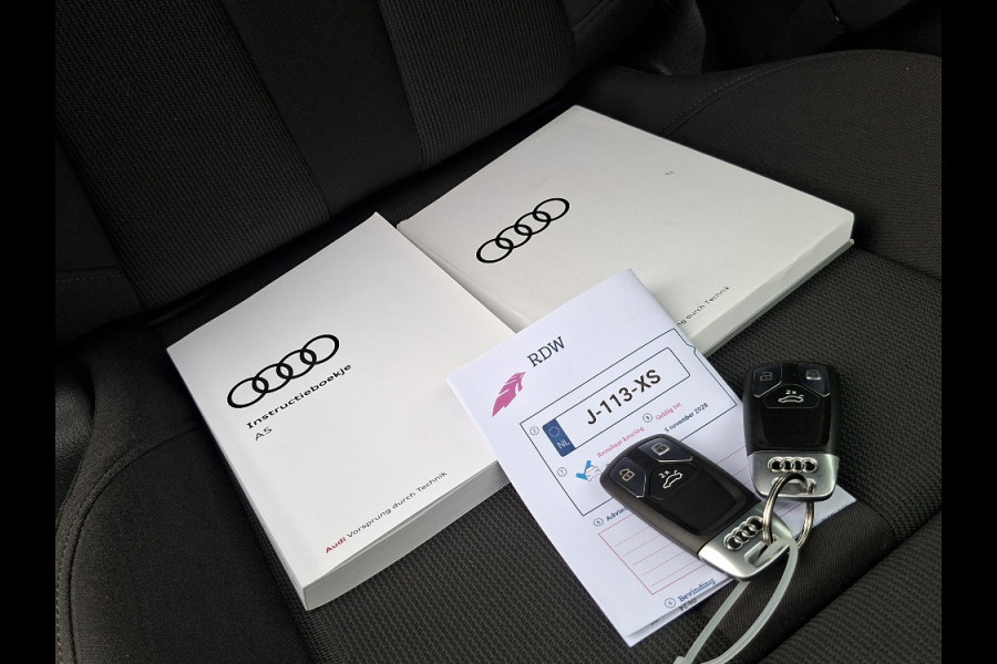 Audi A5 Sportback 40 TFSI Business Edition * Navigatiesysteem * AUTOMAAT * Elektrische kofferklep *