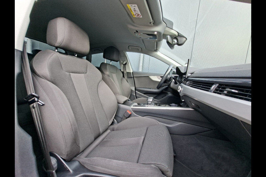 Audi A5 Sportback 40 TFSI Business Edition * Navigatiesysteem * AUTOMAAT * Elektrische kofferklep *