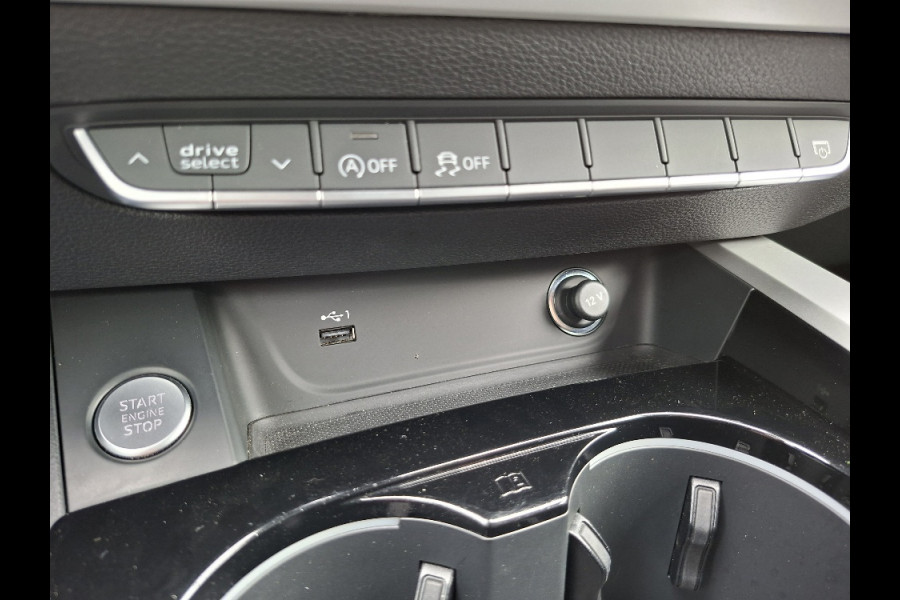 Audi A5 Sportback 40 TFSI Business Edition * Navigatiesysteem * AUTOMAAT * Elektrische kofferklep *